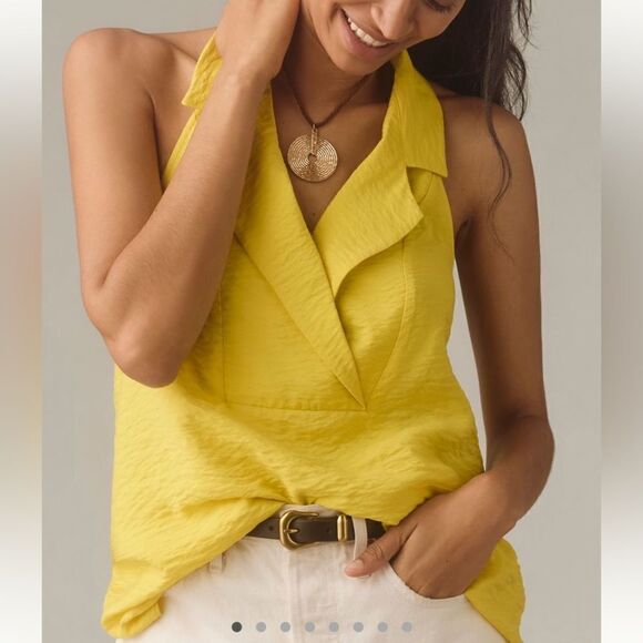 The Dylon Sleeveless Wide -Placket Top - Picture 2 of 8